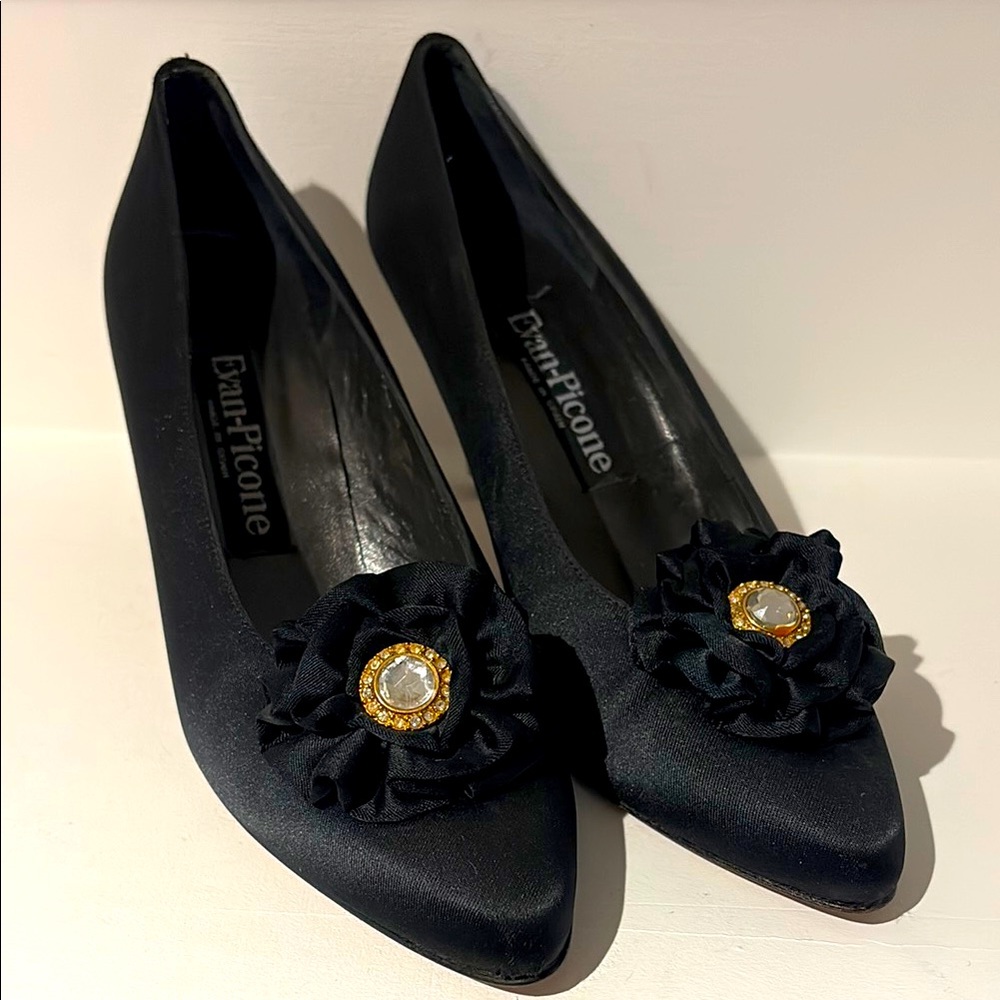 Evan-Picone Classic Evening Black Satin with Gold Jewel Detail